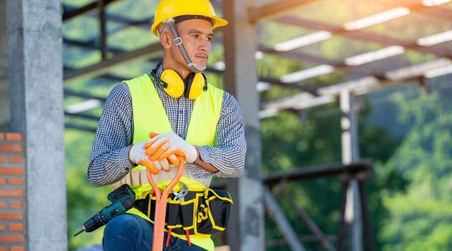 Professional gutter cleaning in Southold, NY